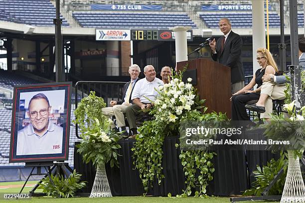 Terry Perdue Terry Mcguirk Photos and Premium High Res Pictures - Getty Images