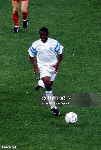 Abedi PELE - - Marseille / Etoile Rouge Belgrade - Finale Coupe d'Europe des Clubs Champions - Bari,