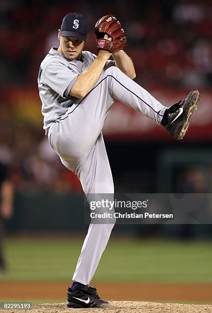471 Anaheim Angels Jarrod Washburn Photos & High Res Pictures Getty