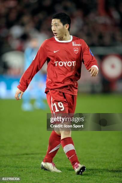 Tae Hee NAM - - Valenciennes / Brest - 23eme journee de Ligue 1 - Valenciennes,