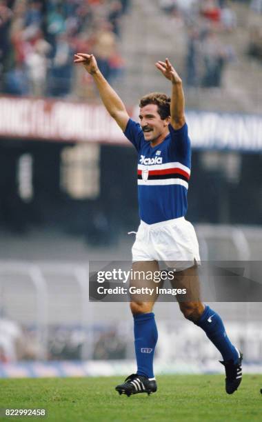 Sampdoria player Graeme Souness celebrates a goal during a match against Ascoli circa 1984.