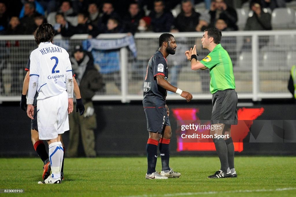 Frank Schneider ( Arbitre National ) Et Siaka Tiene
