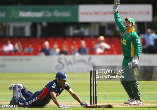 De Villiers of South Africa celebrates the run out of Ravi Bopara of England during the England Lions v South Africa tour match at Grace Road on...