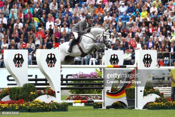 Philipp WEISHAUPT riding LB CONVALL during the Rolex Grand Prix, part of the Rolex Grand Slam of Show Jumping of the World Equestrian Festival, on...
