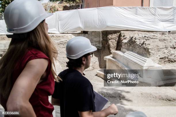 The discovery new Tomb at Pompei July on 20 Italy, of influential celebrity Pompeii, The long epigraph of 4 meter on 7 stripe, to tell the venture.