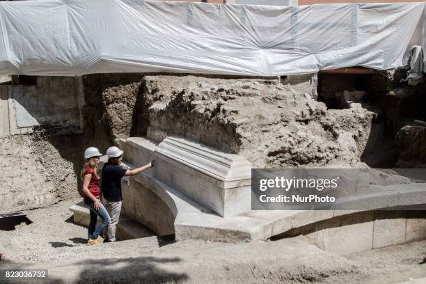 The discovery new Tomb at Pompei July on 20 Italy, of influential celebrity Pompeii, The long epigraph of 4 meter on 7 stripe, to tell the venture.