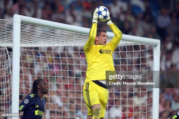 Maarten Stekelenburg - - Real Madrid / Ajax Amsterdam - Champions League 2010/2011 - Santiago Bernabeu, Madrid, ,