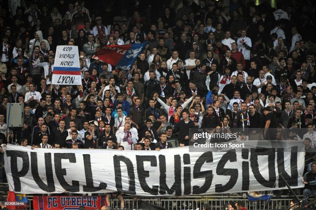 Supporters Lyon - Banderole Puel Demission