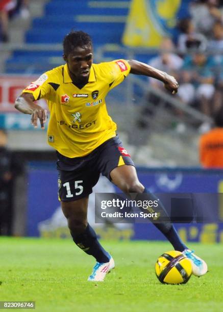 Modibo Maiga Raja 737 Modibo Maïga Photos & High Res Pictures - Getty Images
