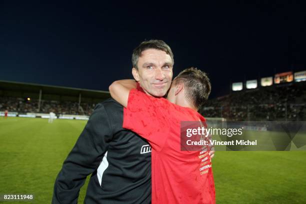 Joie Dijon - Patrice CARTERON - - Angers / Dijon - 38eme journee de Ligue 2 ,