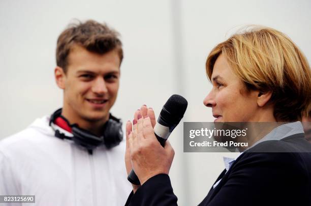 Christophe LEMAITRE / Dominique VOYNET - - Pro Athle Tour - Meeting de Montreuil -Stade Jean Delbert,