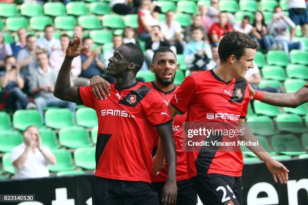 Joie Victor Hugo MONTANO, Yann MVILA et Romain DANZE - - Rennes / Metalurgi Rostavi - Tour preliminaire Europa League 2011/2012 -