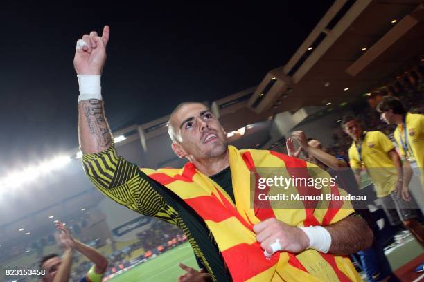Victor Valdes - - Barcelone / Porto - Supercoupe 2011 -Stade Louis II-Monaco,