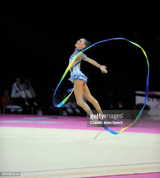 Ulyana Trofimova - Ruban - - Championnats du Monde de Gymnastique Rythmique et Sportive 2011 - GRS - Montpellier -