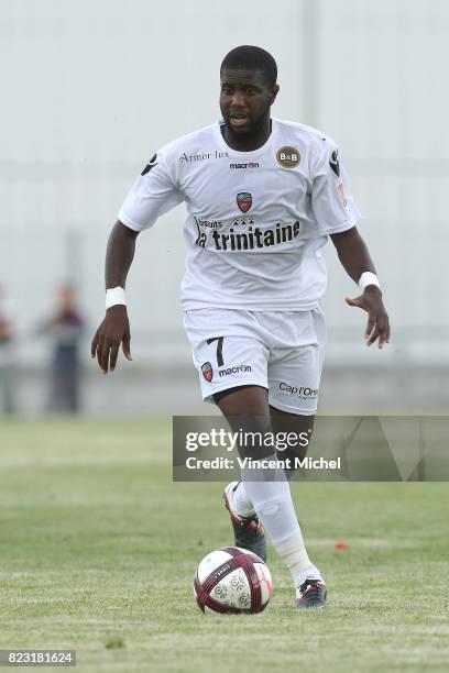 Arnold MVUEMBA - - Lorient / Laval - match de preparation - Larmor Plage,