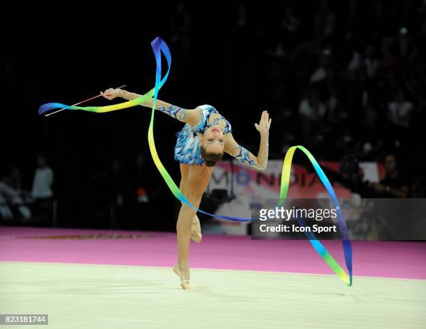 Ulyana Trofimova - Ruban - - Championnats du Monde de Gymnastique Rythmique et Sportive 2011 - GRS - Montpellier -