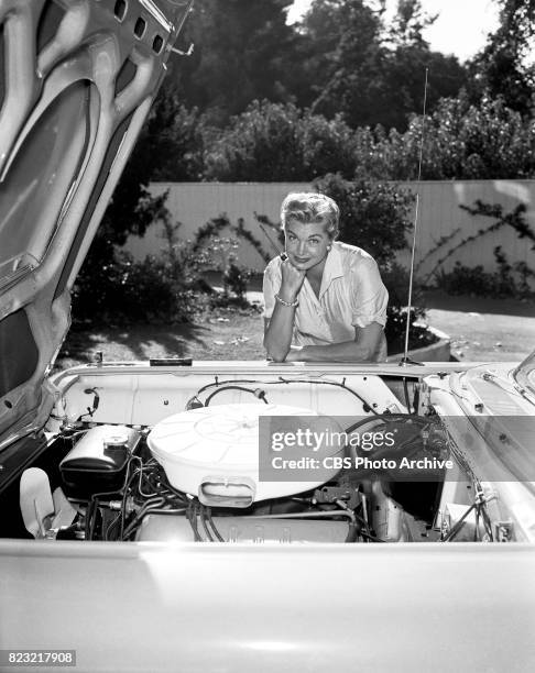 Esther Williams poses for a photo shoot at her home in Hollywood CA. Esther Williams to narrate the second in a series of CBS television specials,...