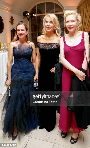 Maria Grossbauer, Gabriele zu Leiningen and German actress Sunnyi Melles during the International Salzburg Association Gala on July 26, 2017 in...