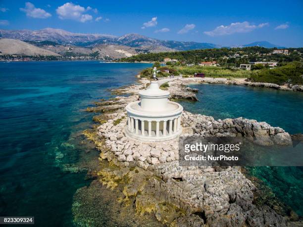 One of the most famous attractions in the area of Argostoli is the Lighthouse of Agioi Theodoroi. It is located just a bit off the well-known sinks...