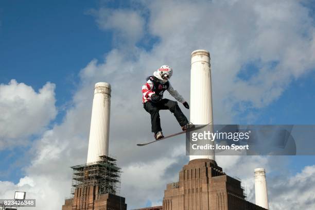Pim STIGTER - London Freeze Festival - - Coupe du Monde FIS de Snowboard Big Air World Cup et Ski freestyle - Battersea Power Station - Londres -