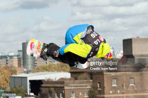 Jamie NICHOLLS - London Freeze Festival - - Coupe du Monde FIS de Snowboard Big Air World Cup et Ski freestyle - Battersea Power Station - Londres -