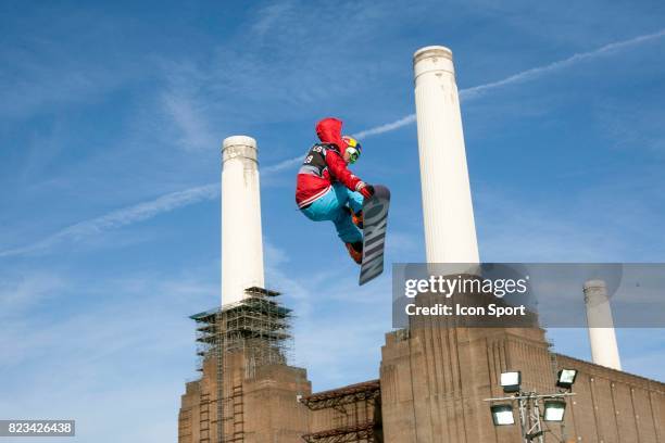 London Freeze Festival - - Coupe du Monde FIS de Snowboard Big Air World Cup et Ski freestyle - Battersea Power Station - Londres -