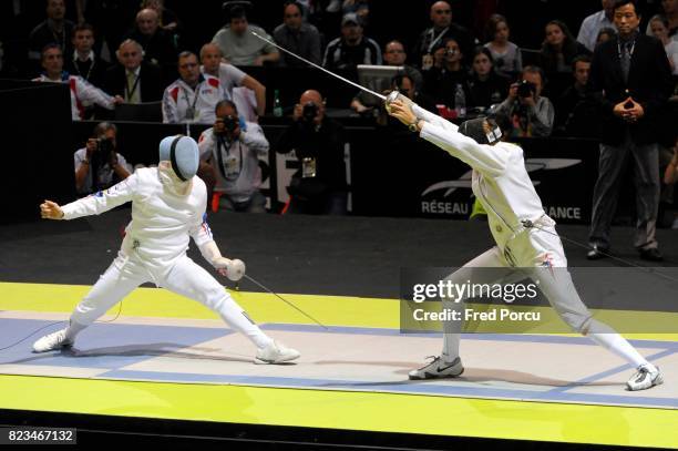 Gauthier GRUMIER - France / Etats Unis - - Finale Epee Hommes par equipe - Championnats du Monde 2010 - Paris,