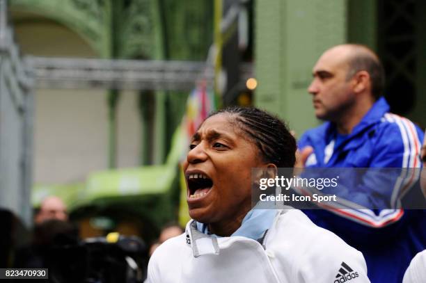 Maureen NISIMA - Epee - France / Suisse - - Epee Dames par equipe - Championnats du Monde 2010 - Paris -