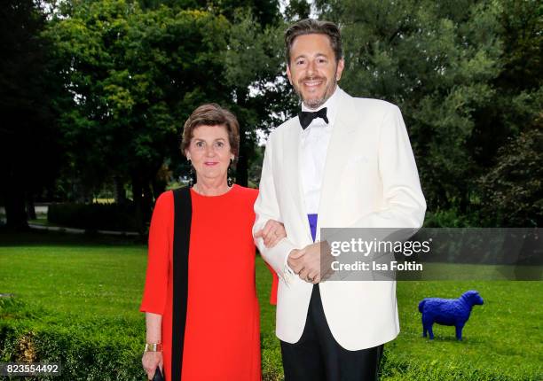 Helga Rabl-Stadler and Austrian politician Harald Mahrer during the International Salzburg Association Gala on July 26, 2017 in Salzburg, Austria.