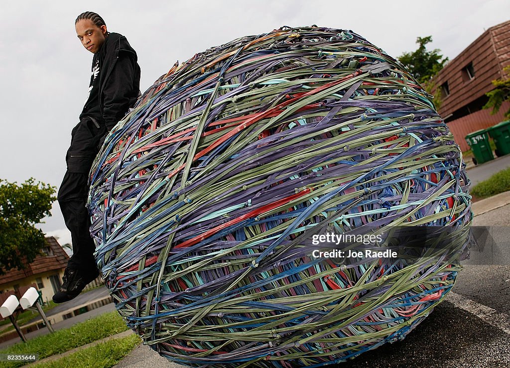 Florida Man Aims For Guiness Book Of World Records With Rubber Band Ball