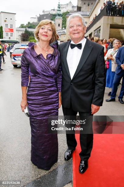 Former German President Joachim Gauck and his partner Daniela Schadt attend the 'La Clemenzia di Tito' premiere during the Salzburg Festival 2017 on...