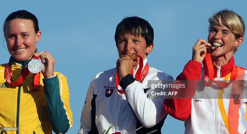 OLY-2008-KAYAK-K1-PODIUM-SVK-AUS-AUT