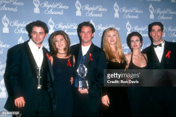 Matt LeBlanc, Jennifer Aniston, Matthew Perry, Lisa Kudrow, Courtney Cox and David Schwimmer of the TV show Friend's attend the 21st Annual People's...