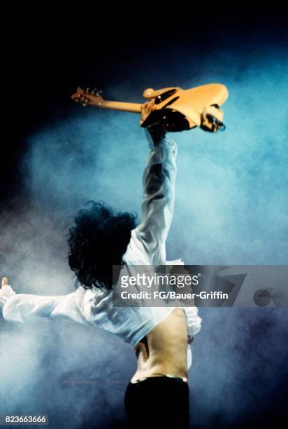 Prince plays his Sign O The Times concert at the Palais Omnisports in Paris on June 29, 2017 in Paris, France. 170612F1