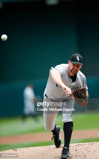 Mike Pelfrey of the Chicago White Sox pitches during the game against the Oakland Athletics at the Oakland Alameda Coliseum on July 5, 2017 in...