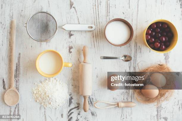 making fruitcake - cake decorating stock pictures, royalty-free photos & images