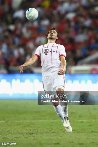 Mats Hummels of Bayern Muenchen runs with the ball during the International Champions Cup 2017 match between Bayern Muenchen and Inter Milan at...