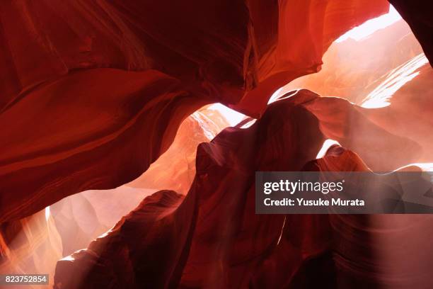 antelope canyon - natur komplexität stock-fotos und bilder