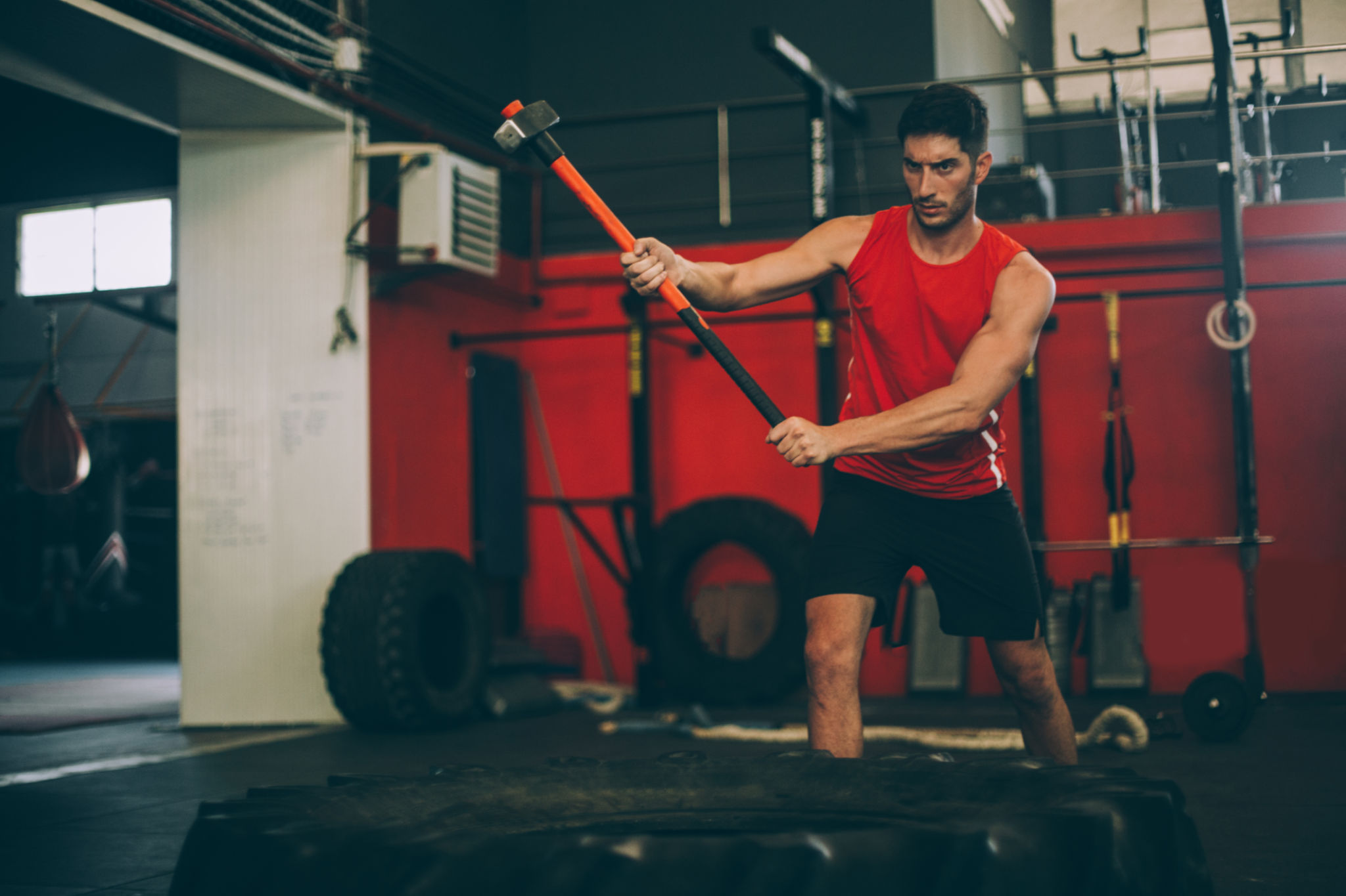 Тренировка с кувалдой Тренировка с кувалдой