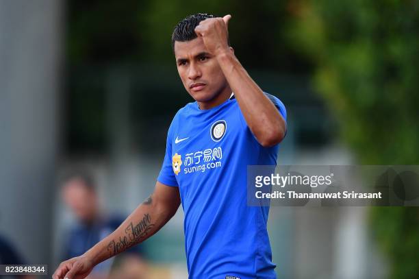 Jeison Murillo of FC Interernazionale acknowledges the fan during an official ICC Singapore Training Session at Bishan Stadium on July 28, 2017 in...