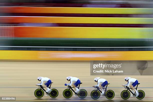 Ed Clancy, Paul Manning, Geraint Thomas and Bradley Wiggins of Great Britain compete in the men's team pursuit track cycling event held at the...