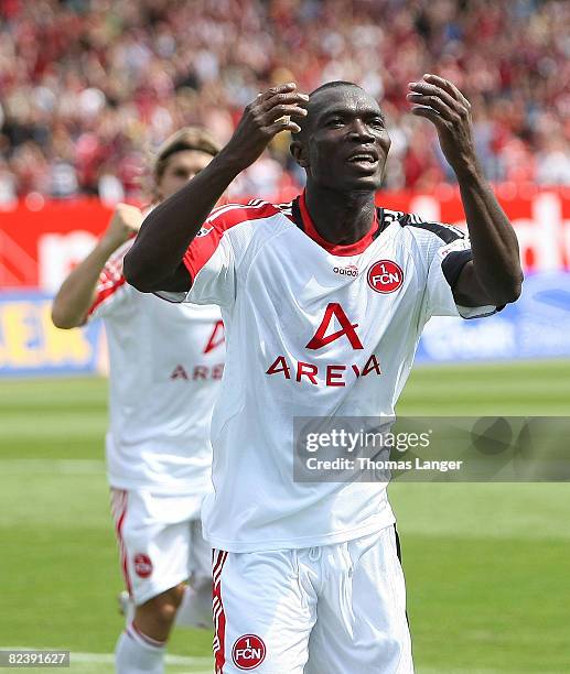 Isaac Boakye of Nuernberg celebrates after his 1-0 goal the 2nd Bundesliga match between 1. FC Nuernberg and FC Augsburg on August 17, 2008 at the...