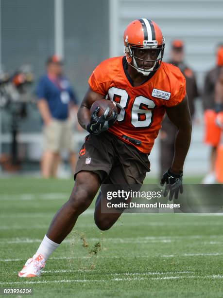 Tight end Randall Telfer of the Cleveland Browns carries the ball during a training camp practice on July 27, 2017 at the Cleveland Browns training...