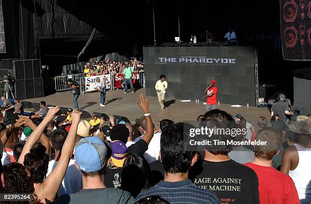 Fatlip Rapper Fatlip Photos and Premium High Res Pictures - Getty Images