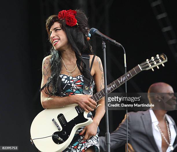 Amy Winehouse performs on day two of the V Festival at Hylands Park on August 17, 2008 in Chelmsford, England.