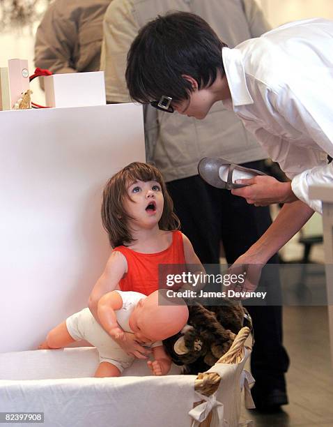 Katie Holmes and Suri Cruise visit Bonpoint childrens store in West Village on August 17, 2008 in New York City.