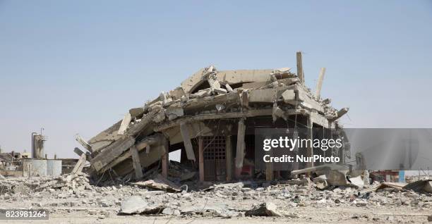 West Mosul lies in ruins as the fighting for Mosul is drawing to an end. West Mosul 27 July 2017