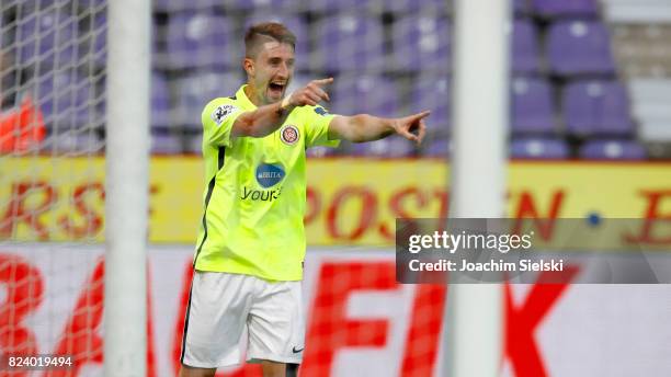 Stephan Andrist of Wehen Wiesbaden celebration the goal 0:4 for Wehen Wiesbaden during the 3. Liga match between VfL Osnabrueck and SV Wehen...