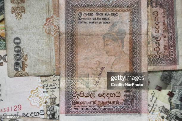 Sl Ruppes 39 The Banknotes Of The Sri Lankan Rupee Stock Photos, High-Res ...