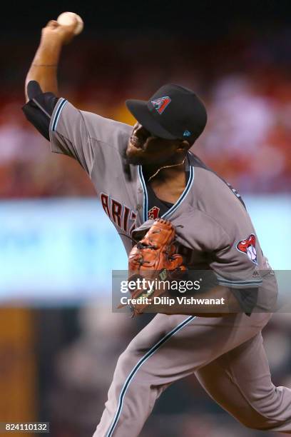 Rubby De La Rosa of the Arizona Diamondbacks delivers a pitch against the St. Louis Cardinals in the sixth inning at Busch Stadium on July 28, 2017...